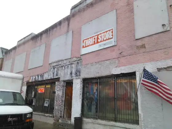 D & D Thrift Store