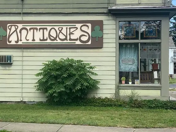 Dalton's - American Decorative Arts