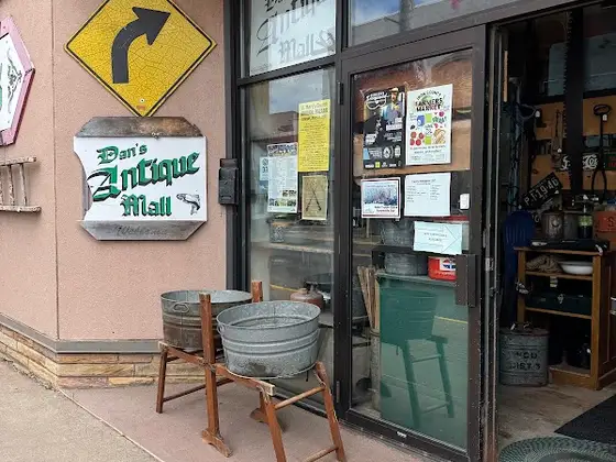 Dan's Antique Mall