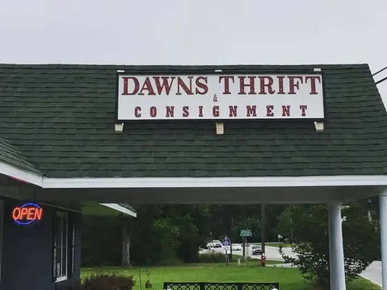 Dawns Vintage and Thrift in Angier, NC