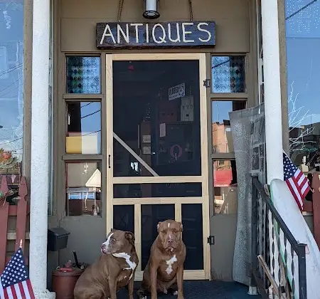 Den of Antiquities