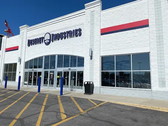 Deseret Industries in Murray, UT