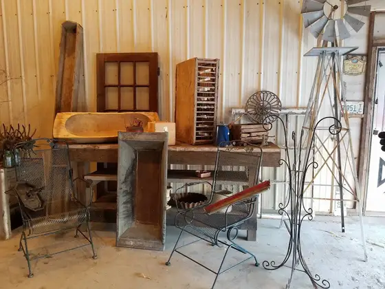 Down on The Farm Antiques and Collectibles