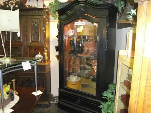 Eddie's Antiques