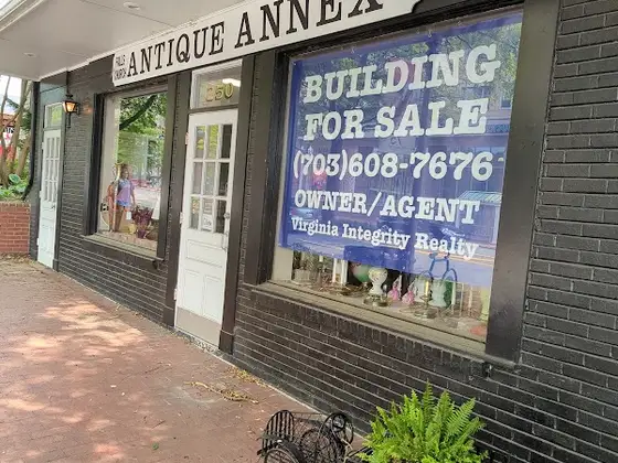 Falls Church Antique Annex