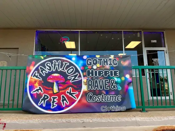Fashion Freak in Wichita, KS