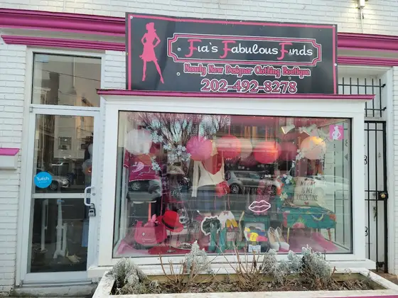 Fia's Fabulous Finds