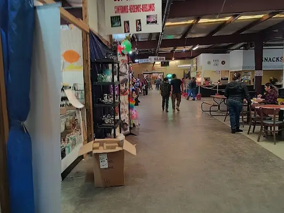 Flea Market in Simpsonville, KY