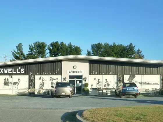 Foxwell's Antiques and Collectables
