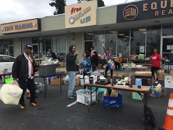 Free Oakland UP
