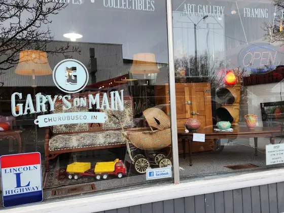 Gary's on Main