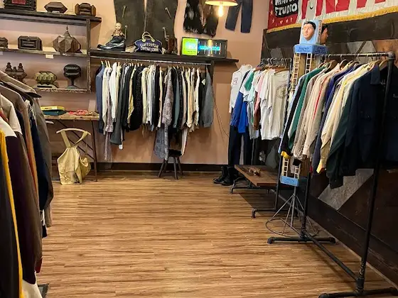 Gator's Vintage