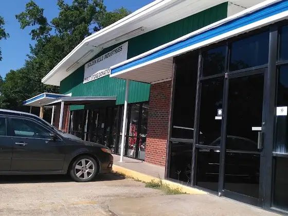 Golden Rule Resale Shop in Wagoner, OK