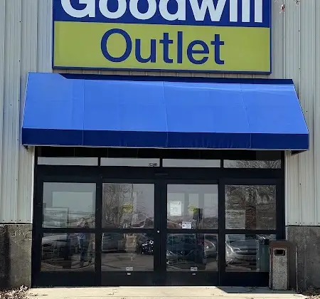 Goodwill in Cedar Rapids, IA
