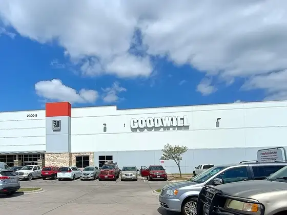 Goodwill Distribution Center - North Outlet