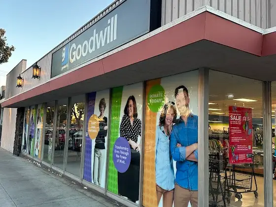 Goodwill in Glendale, CA