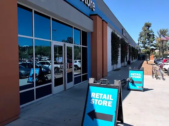 Goodwill - Los Angeles Outlet Store