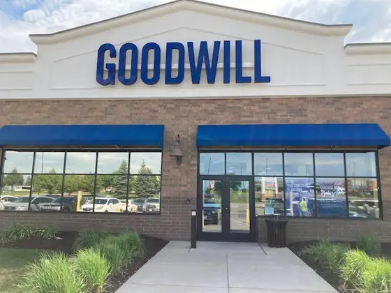 Goodwill in Maple Grove, MN