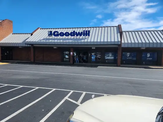 Goodwill in Mount Carmel, TN
