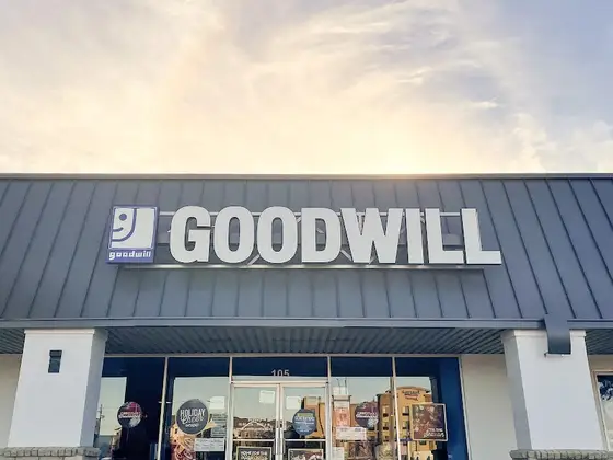 Goodwill / Salvation Army