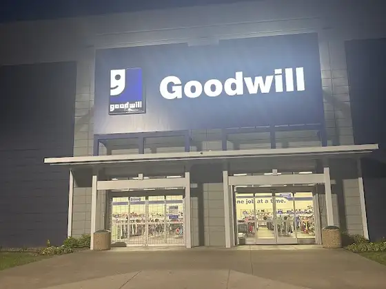 Goodwill Store & Donation Center - Westmoreland in Cockrell Hill, TX
