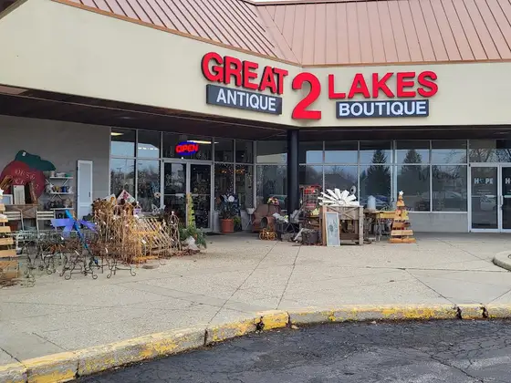 Great Lakes Antiques Boutique 2 in Grayslake, IL