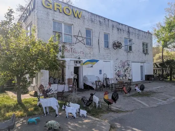 Grow Antiques
