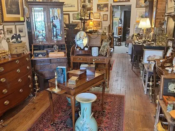 Henry Street Antiques