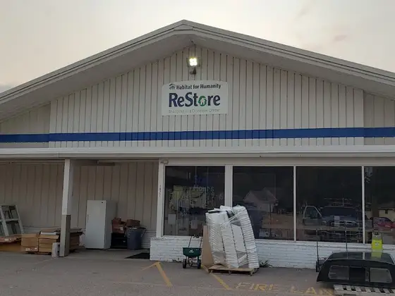 HFH of Washington & Dodge Counties, WI ReStore- Beaver Dam
