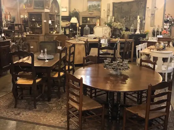Inessa Stewart's Antiques