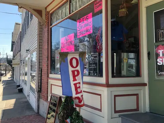 Janet's Jems in Portland, PA
