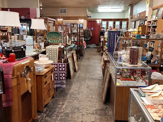 Jessie’s Vintage Emporium