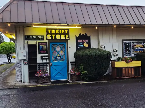 JunkYard Deals Thrift Store