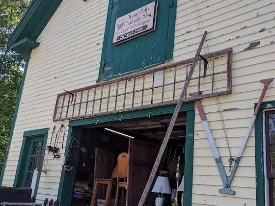 Kezar Falls Curiosity Shop