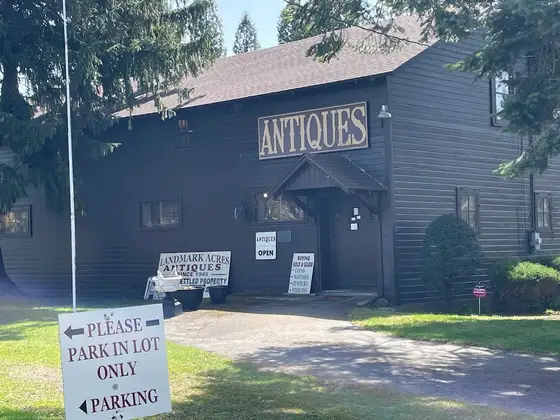 Landmark Acres