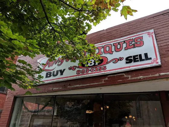 Larry's Antiques