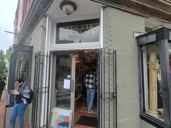 L'Enfant Gallery