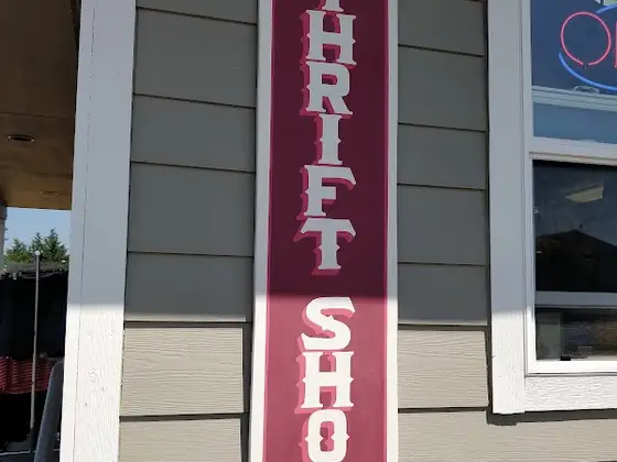 Lopez Thrift Shop