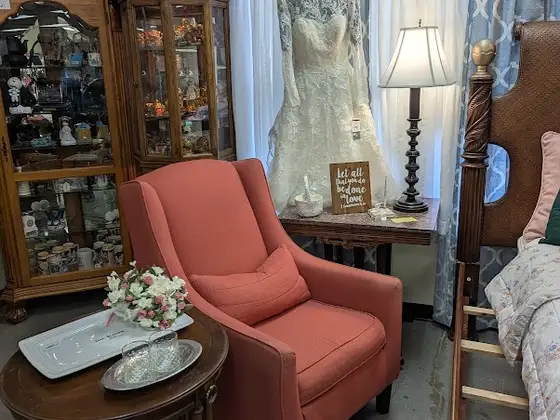 Loudon County HFH ReStore