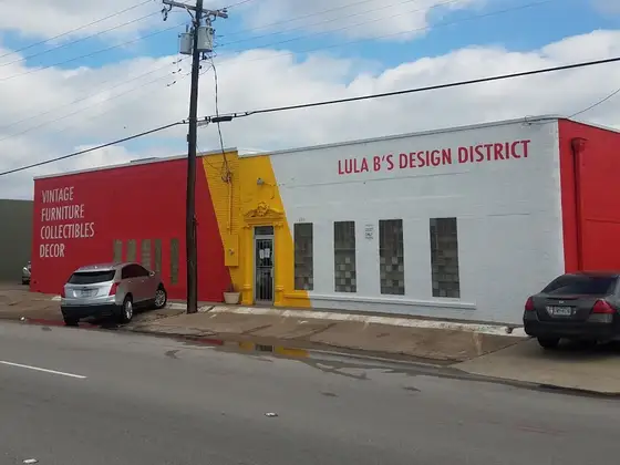 Lula B's Design District