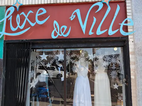 Luxe De Ville