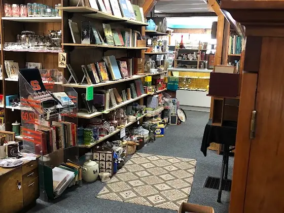 Madison Inn Antiques