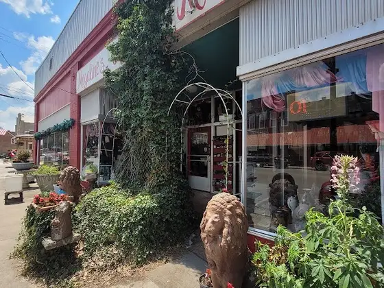 Magaline's Antique Mall