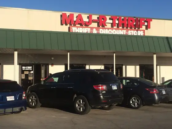 Maj-r thrift