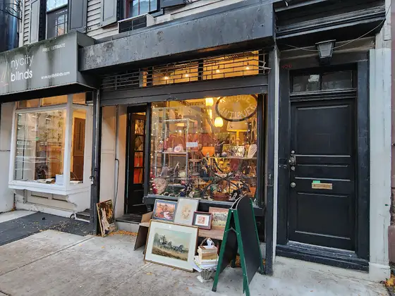 Martine's Antiques