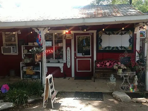 Mary's Antiques and Collectables