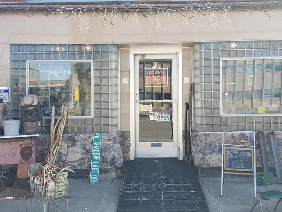 Mattie's Menagerie Antiques
