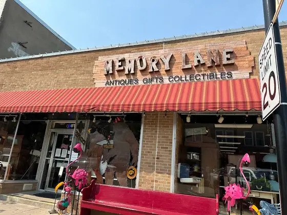 Memory Lane Antiques Gifts & Collectibles