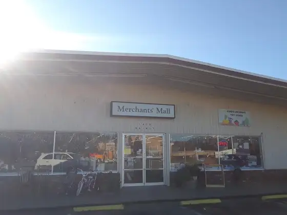Merchants Mall in Weaverville, CA