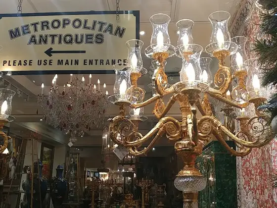 Metropolitan Fine Arts & Antiques in New York, NY